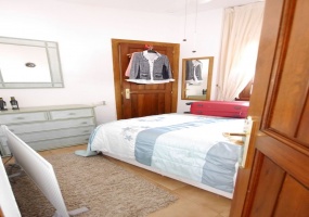 Cabopino, malaga, Spain 29604, 2 Bedrooms Bedrooms, ,2 BathroomsBathrooms,Apartment,Holiday Rentals,1007